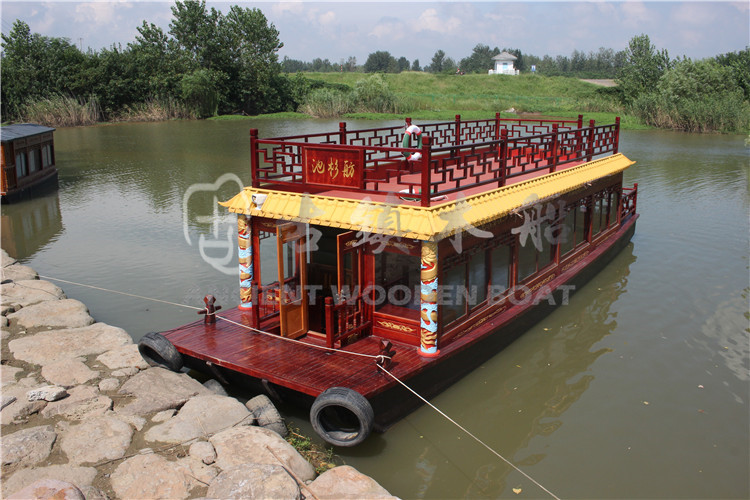 南京池杉湖12米双层乾隆一号